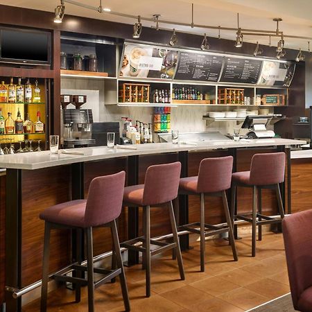 College Park Courtyard By Marriott Atlanta Airport South/Sullivan Road מראה חיצוני תמונה