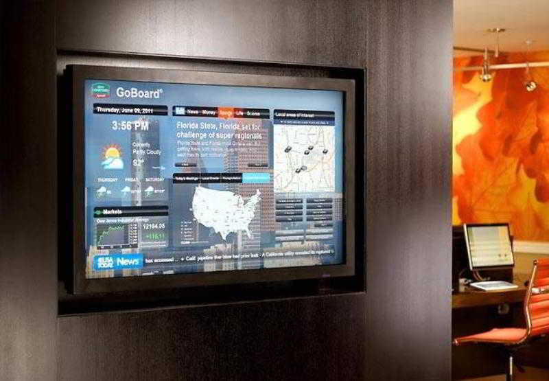 College Park Courtyard By Marriott Atlanta Airport South/Sullivan Road מראה חיצוני תמונה