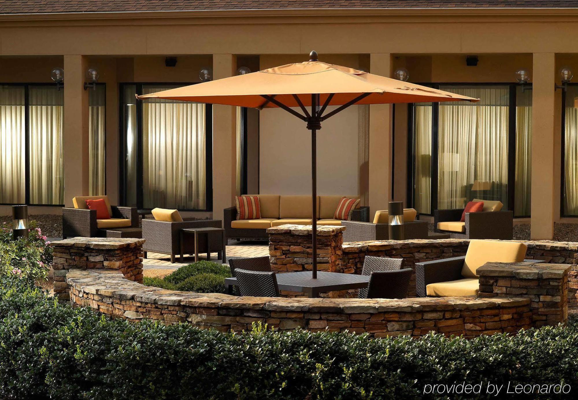 College Park Courtyard By Marriott Atlanta Airport South/Sullivan Road מראה חיצוני תמונה